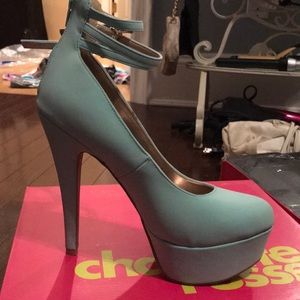 mint platform heel